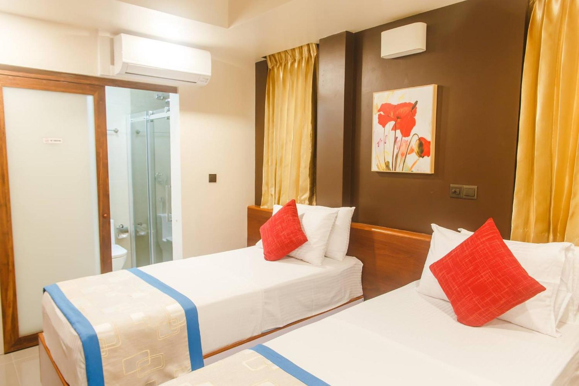 Club Blu Hotel Male Ngoại thất bức ảnh