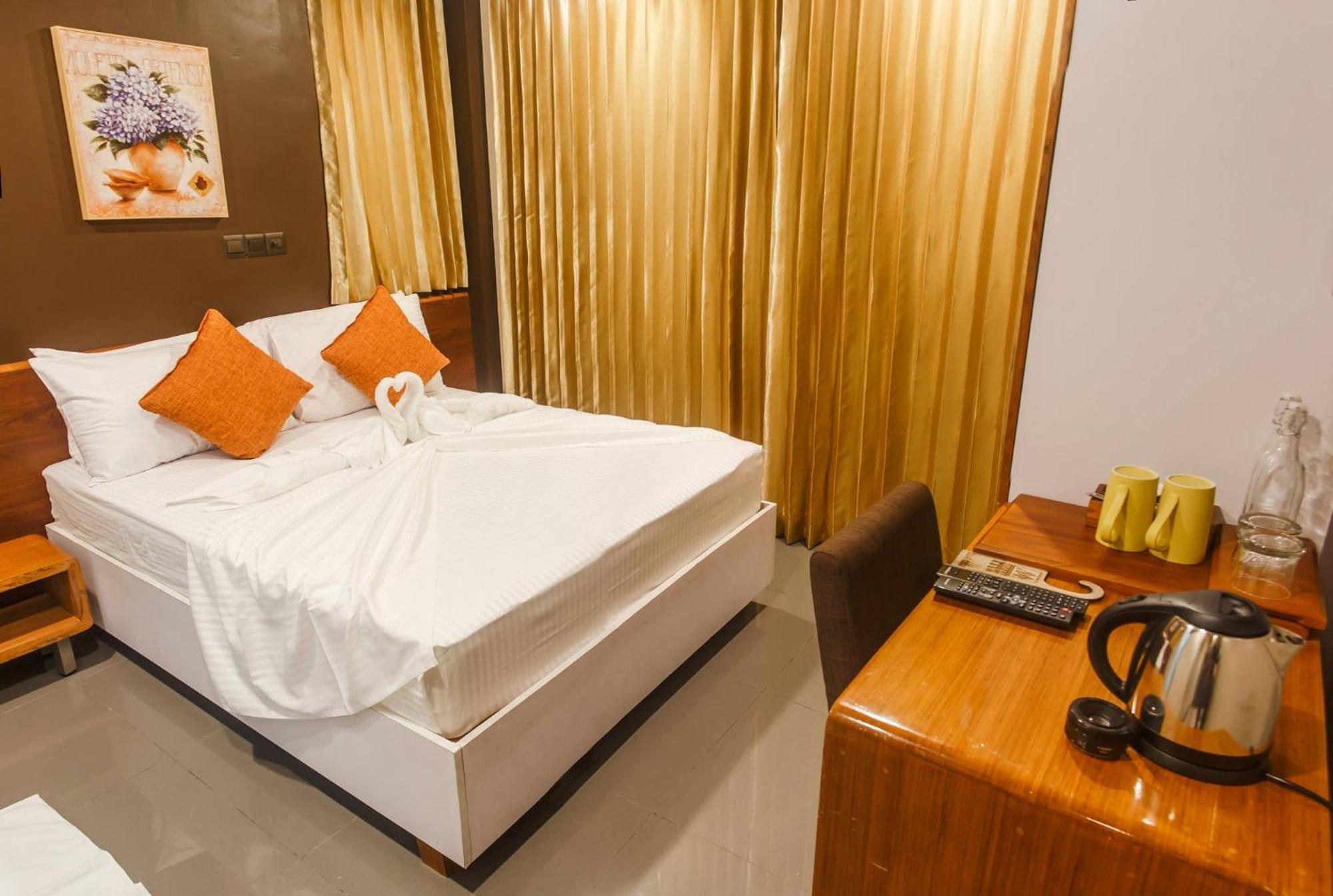 Club Blu Hotel Male Ngoại thất bức ảnh